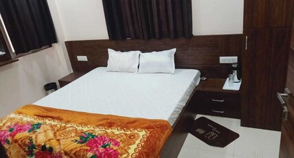 Hotel Nirala residency Room Type - Super Deluxe