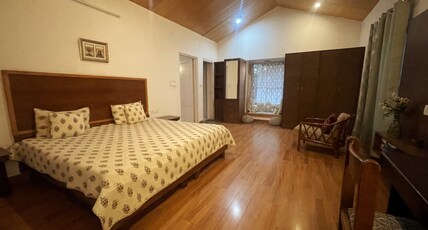 Pine Crest East Family Friendly Escape Kasauli Room Type - Pine Crest East Family Friendly Escape Kasauli