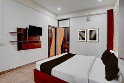 Townhouse Ornate Residency