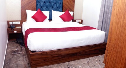 Hotel Keerthi Palace Room Type - Suite Room