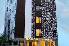 Hotel Sahana Grand