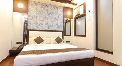 Palace inn Room Type - Super Deluxe Room