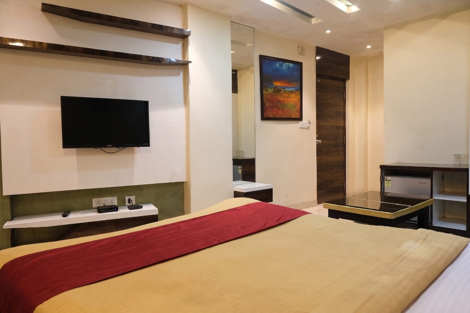 Abis Inn Ballygunge - Tap to explore photos