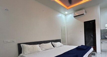 Moreshwar Pride & Residency Room Type - Super Deluxe AC rooms