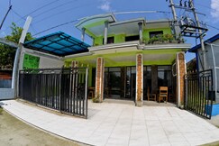 OYO 95309 Ijen Homestay