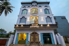 HOTEL  MAHESHWARI