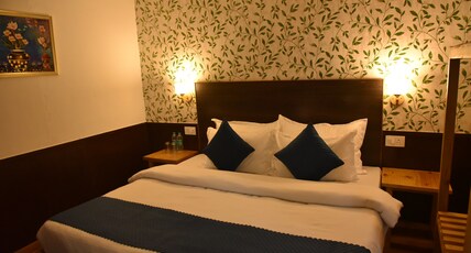 to Apple Vista Cottages Kufri Room Type - Super Deluxe Cottage
