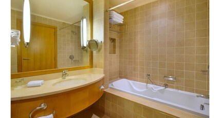 InterContinental Resort Aqaba Room Type - 2 Twin Premium Sea View Smoking