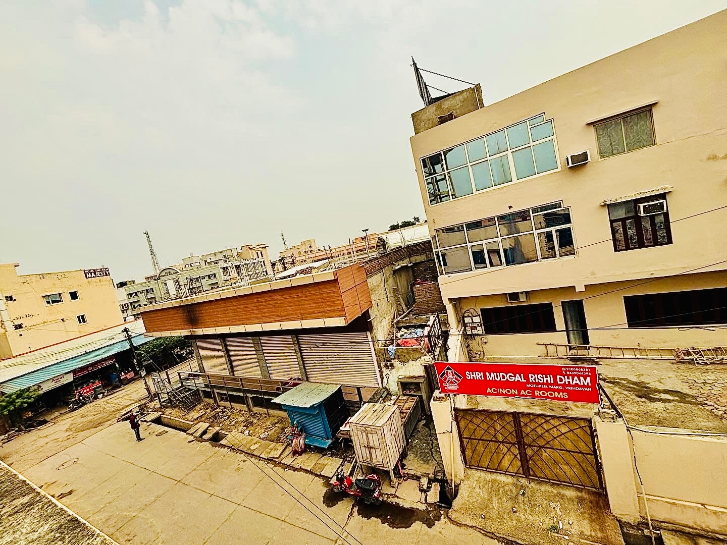 Shri Mudgal Rishi Dham - Tap to explore photos