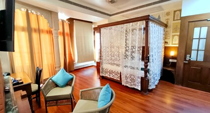 Hotel Sun Grand (100 meters away from Taj Mahal) Room Type - Taj View Suite with Balcony