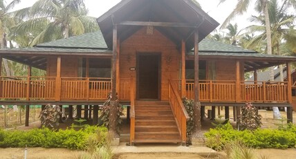 Tycoon Resort Room Type - Amazon twin bedroom cottage Tycoon Resort Room Type - Amazon twin bedroom cottage