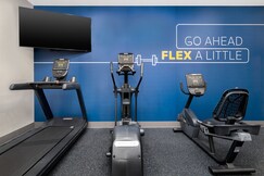 Holiday Inn Express Hotel & Suites Prattville South