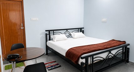 Hotel Deep inn Room Type - Deluxe Room with City View