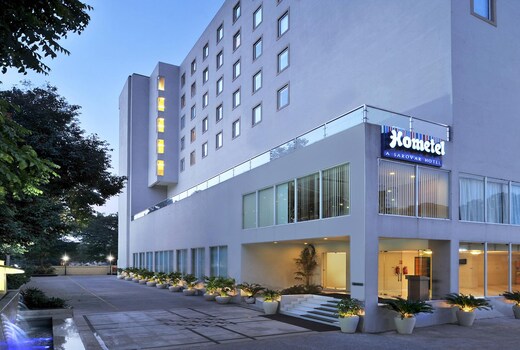 Hometel Chandigarh - A Sarovar Hotel