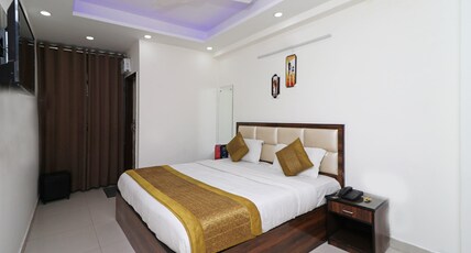 Hotel O Sweet Palace Room Type - Classic