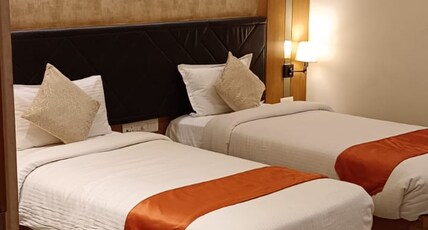 Sanzha Chulha Hotel Room Type - Superior Twin Bedroom