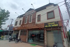 HOTEL M.S RESIDENCY