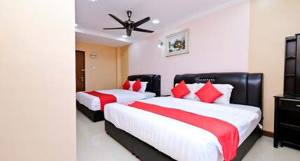 OYO 714 Arina Hotel Room Type - Suite Family