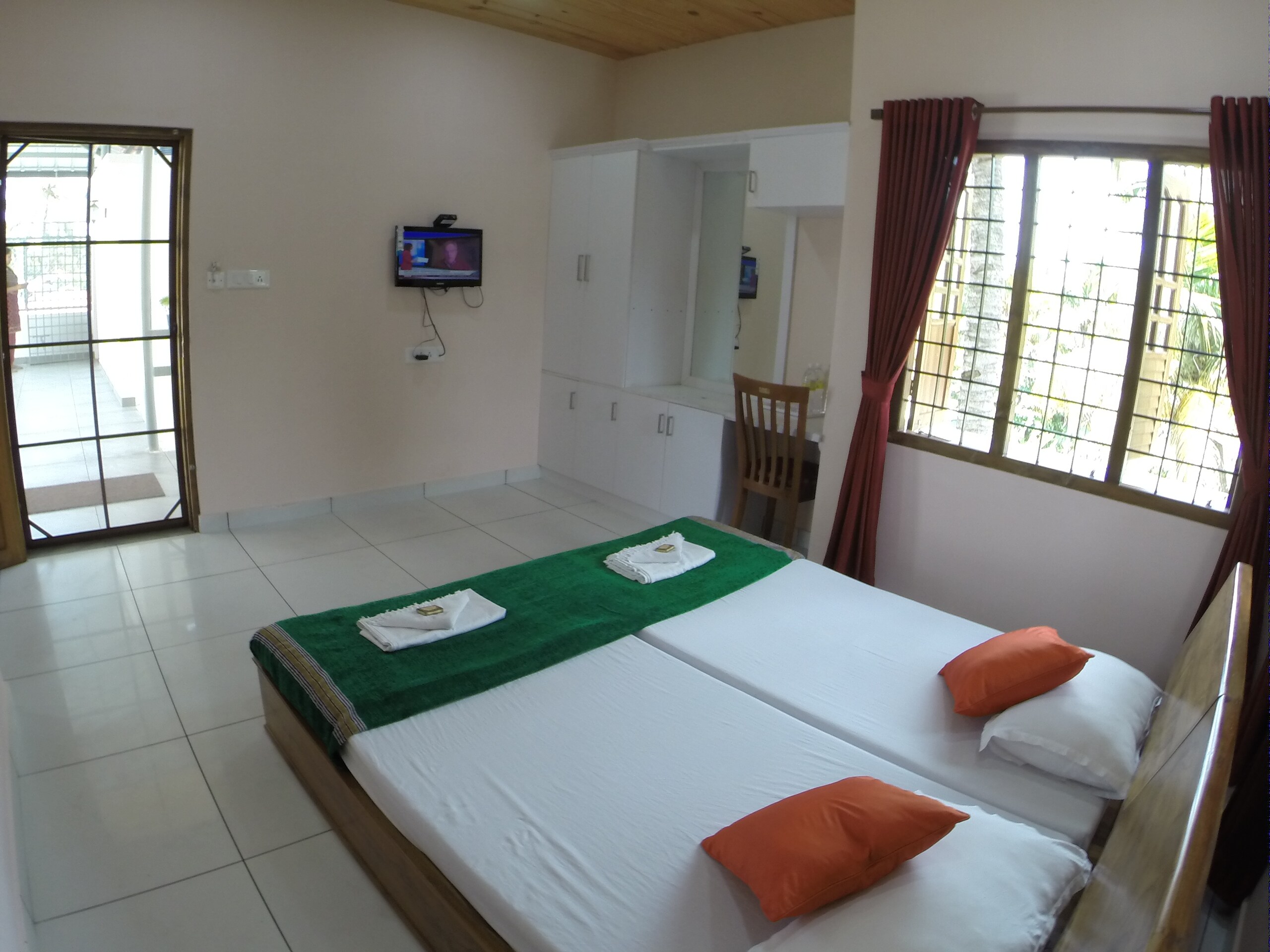 HOMESTED HOMESTAY - Tap to explore photos