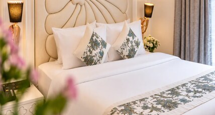 A&EM Saigon Hotel Room Type - Executive Double Room - Afternoon Tea