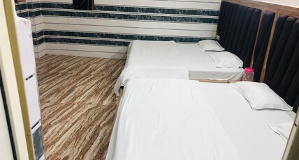 Hotel New Shanti Palace Room Type - Deluxe Room