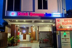Hotel Runway Inn