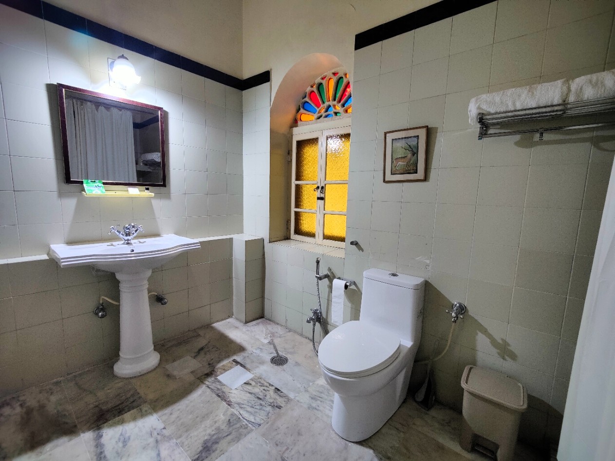 Palkiya Haveli - Tap to explore photos