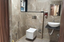 HOTEL MITTAL INTERNATIONAL