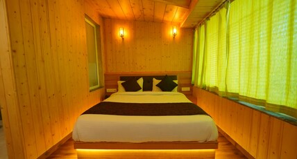 Hotel Aman By Skyma(Lake View) Room Type - Lake View Cottage