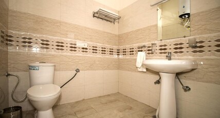 Amritsar Regency  Just Opposite Golden Temple Langar Hall Gate Room Type - Deluxe Room