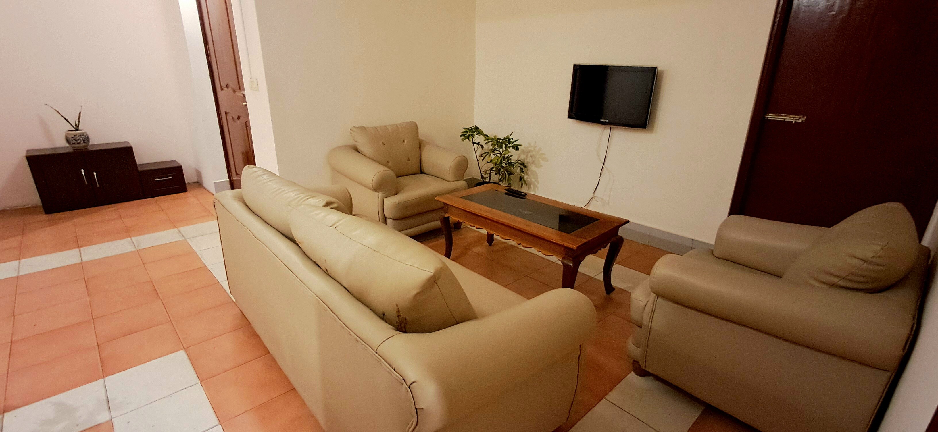 The Shillong Serviced Apartment - Tap to explore photos