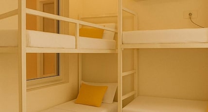 BUNK HOSTEL RISHIKESH Room Type - Bed in a Mixed Dormitory