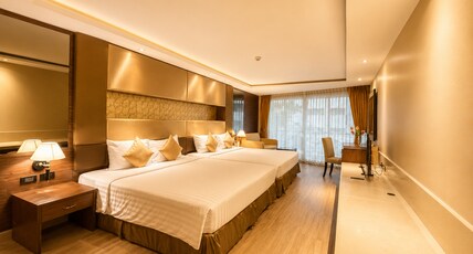 Nova Gold Hotel Pattaya Room Type - Grand Deluxe Family with Bathtub Nova Gold Hotel Pattaya Room Type - Grand Deluxe Family with Bathtub
