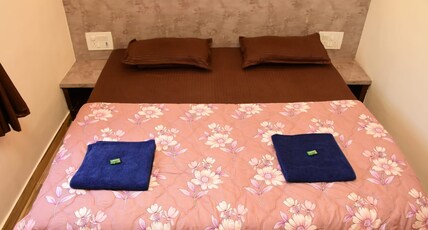 Hotel Suyog Room Type - Couple Room