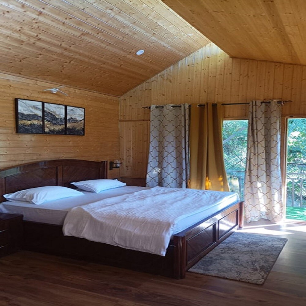 Purandar Ashram and Home stay - Tap to explore photos