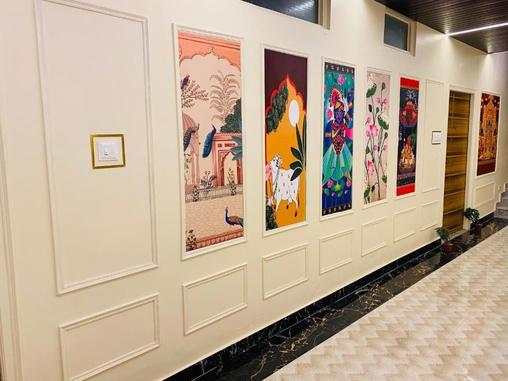 Main gallery
