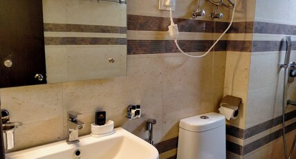 Golden Kuensel Resort and Spa Room Type - PREMIUM