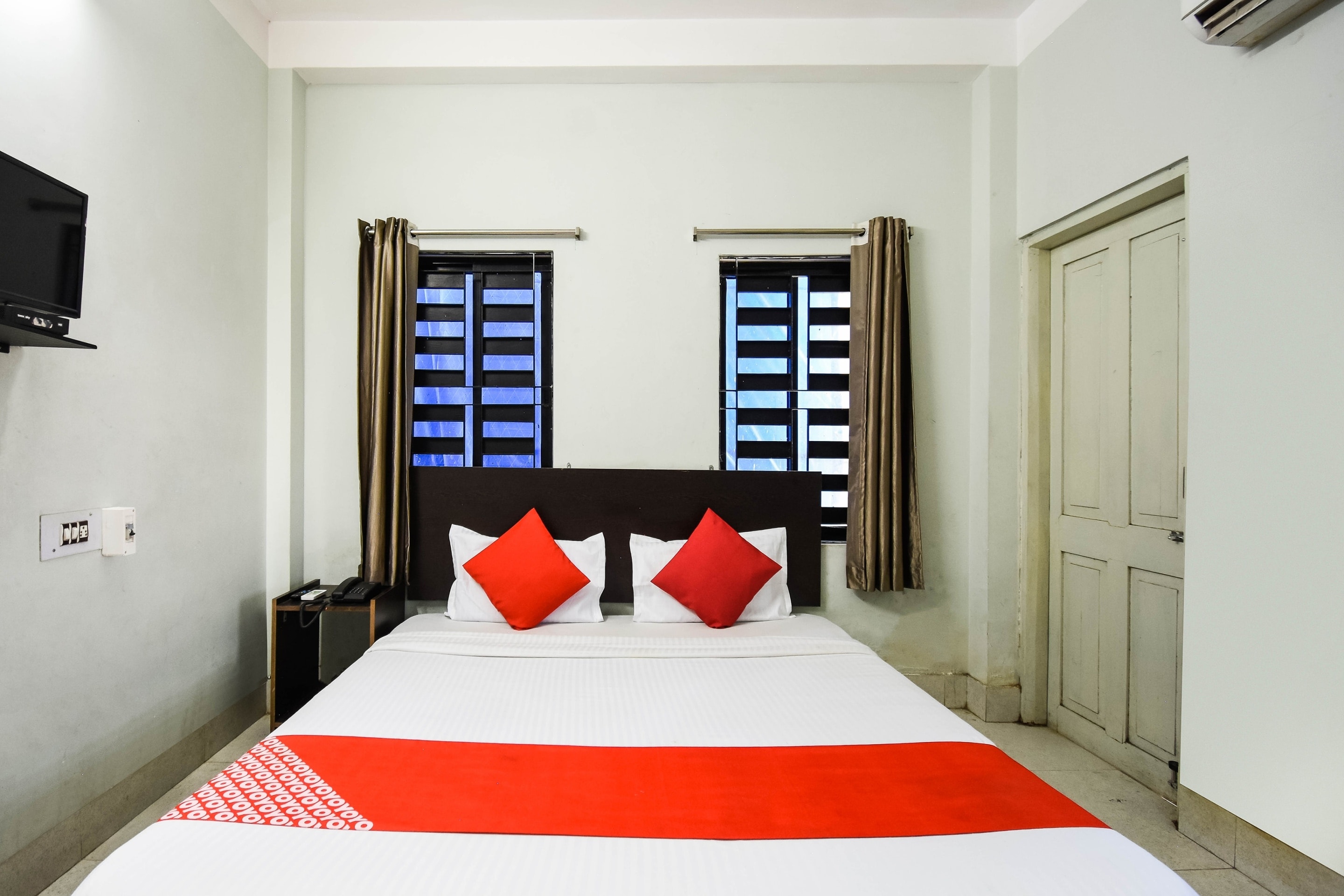 Hotel O Pradhan Palace - Tap to explore photos