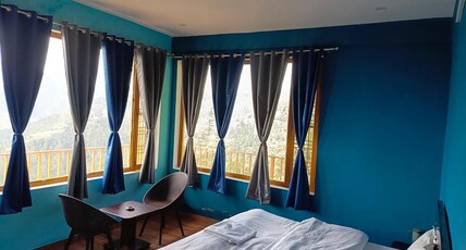 The Kanatal Homestay by saur properties Room Type - Easy Access To Room With Balcony (Road level)