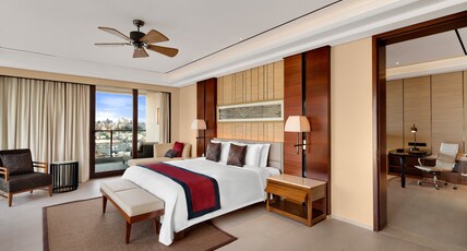 Crowne Plaza SANYA CITY CENTER Room Type - 2 Bedroom Suite Bay View Lounge Access Smoking Crowne Plaza SANYA CITY CENTER Room Type - 2 Bedroom Suite Bay View Lounge Access Smoking