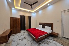 Hotel O Relax Inn