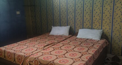 Apple Homestay Room Type - Non AC Room