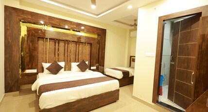 Hotel Dream Inn Room Type - Deluxe Room