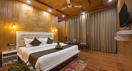 Chaitanya Homes Kasauli by Splendid Retreat Hotels Room Type - Deluxe Room With Balcony