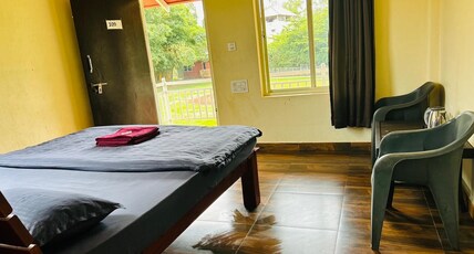 Trippr Chikkamagaluru Room Type - Deluxe Private Ensuite