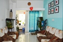 Eden Paradise Homestay | Room & Caretaker