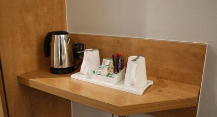 Holiday Inn Express NUNEATON  Room Type - 2 Single Standard with Free Hot Breakfast