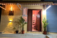 Cozy 3BHK Elite Near BIEC & IKEA Bangalore