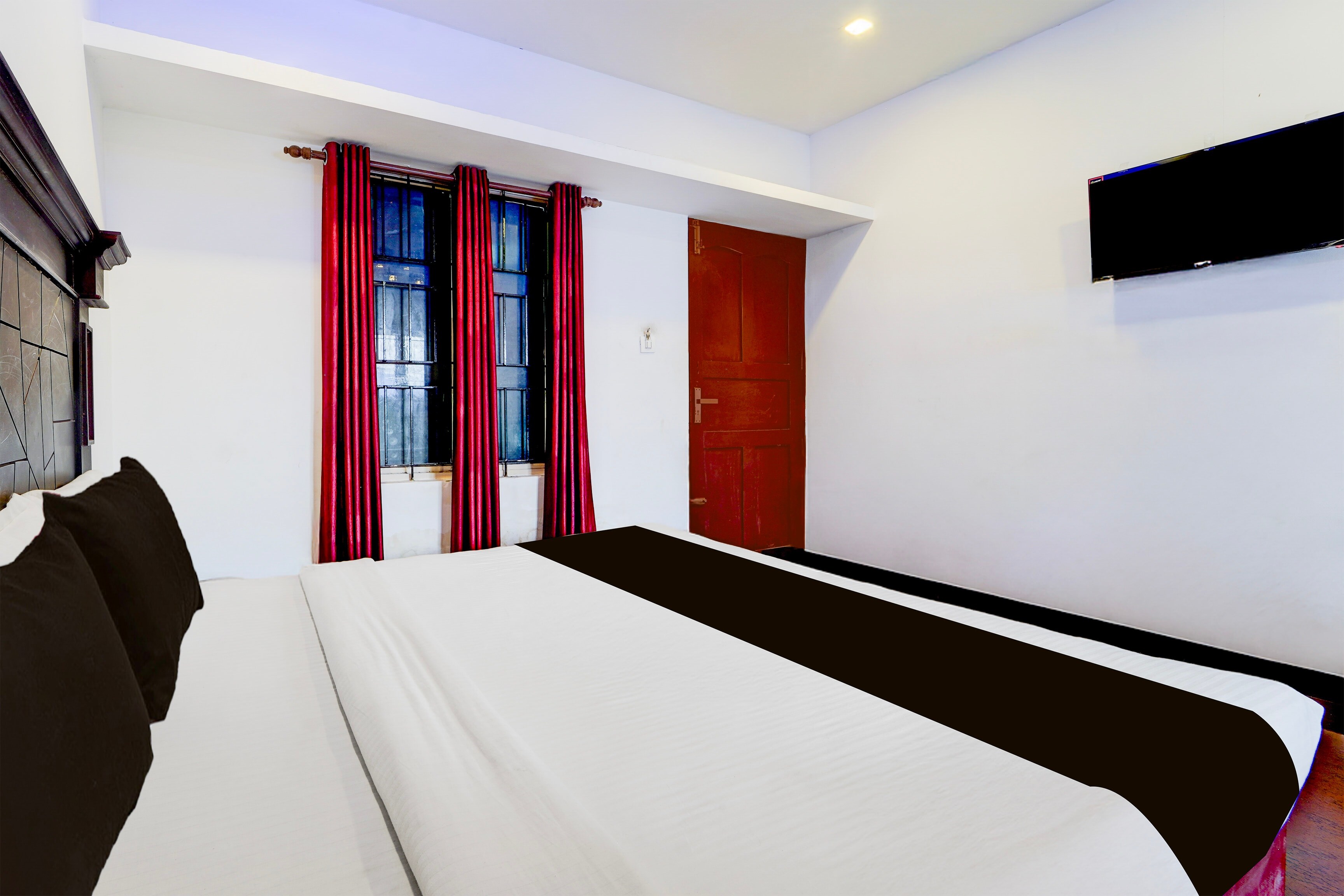 Collection O Infopark Kochi Formerly Malabar Plaza Residency - Tap to explore photos
