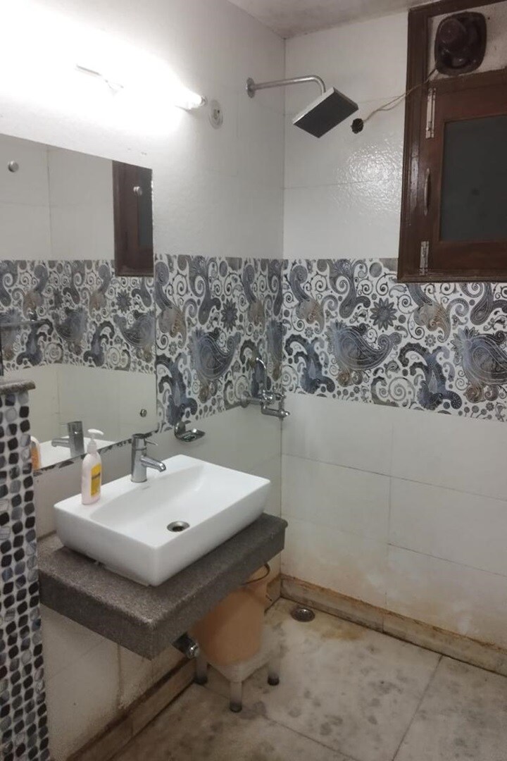 Shivam Residency - Tap to explore photos